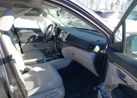 2017 Honda Pilot Ex-L from USA, damaged, VIN 5FNYF6H59HB101815